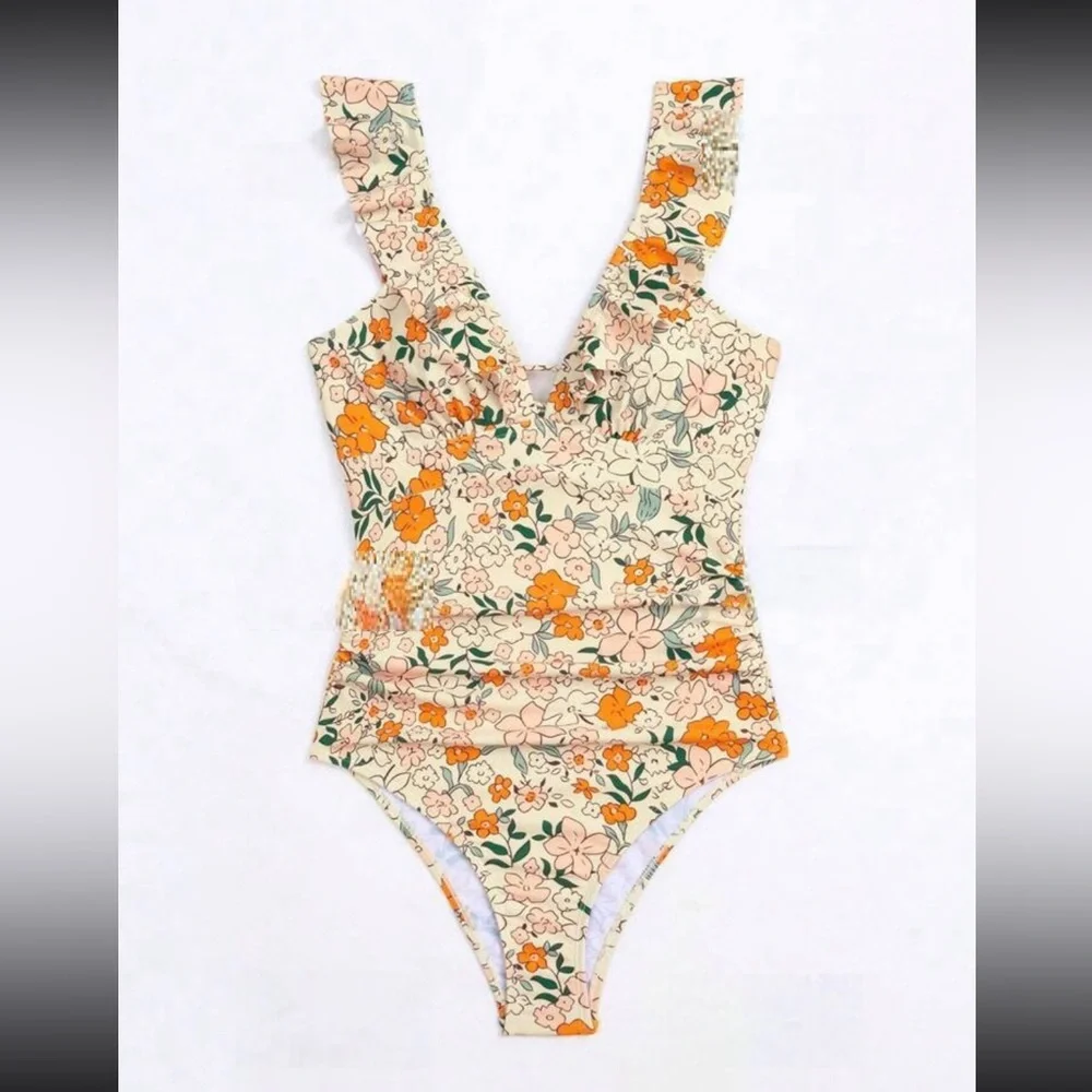 New to Posh C ✨| Floral Print Ruffle Trim One Piece Swimsuit - Picture 4 of 7